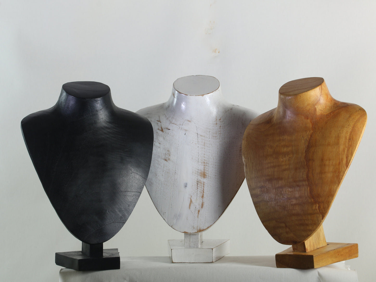 30 cm necklace stand jewelry stand chain display jewelry bust with stand base made of wood white wash