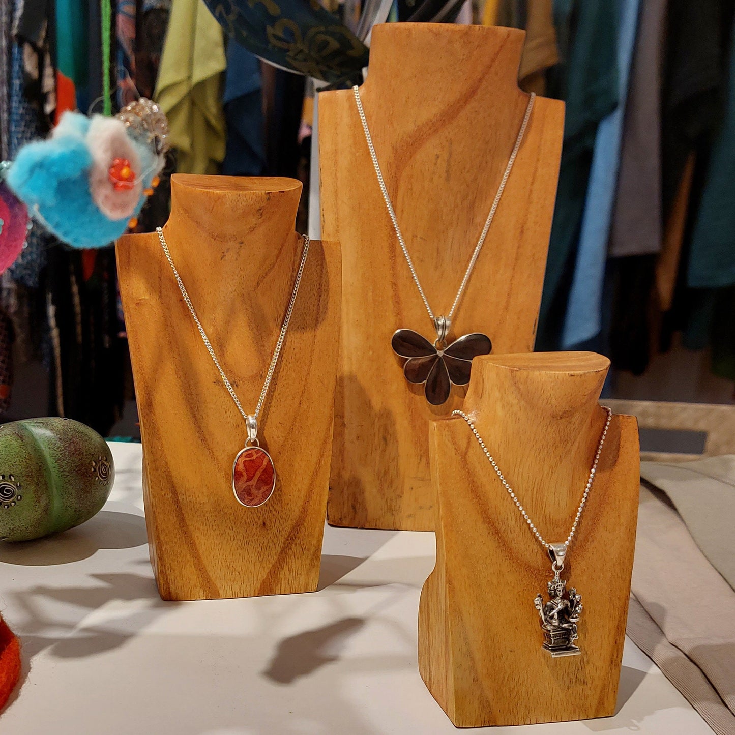 MINIATURE necklace stand jewelry stand chain display jewelry bust made of wood set 3 -10 / 15 / 20 cm natural