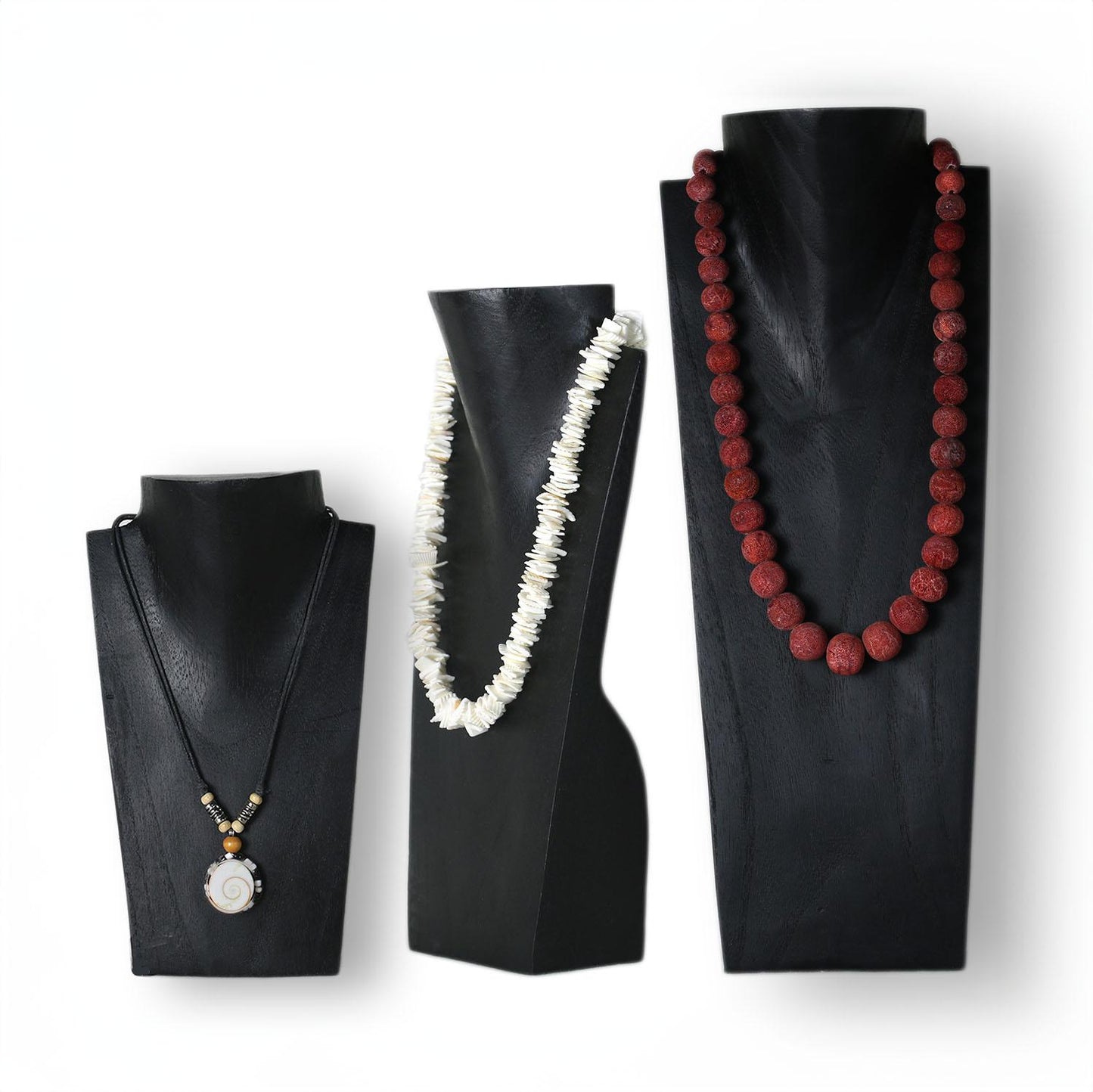 3 Büsten aus Holz schwarzes finishing