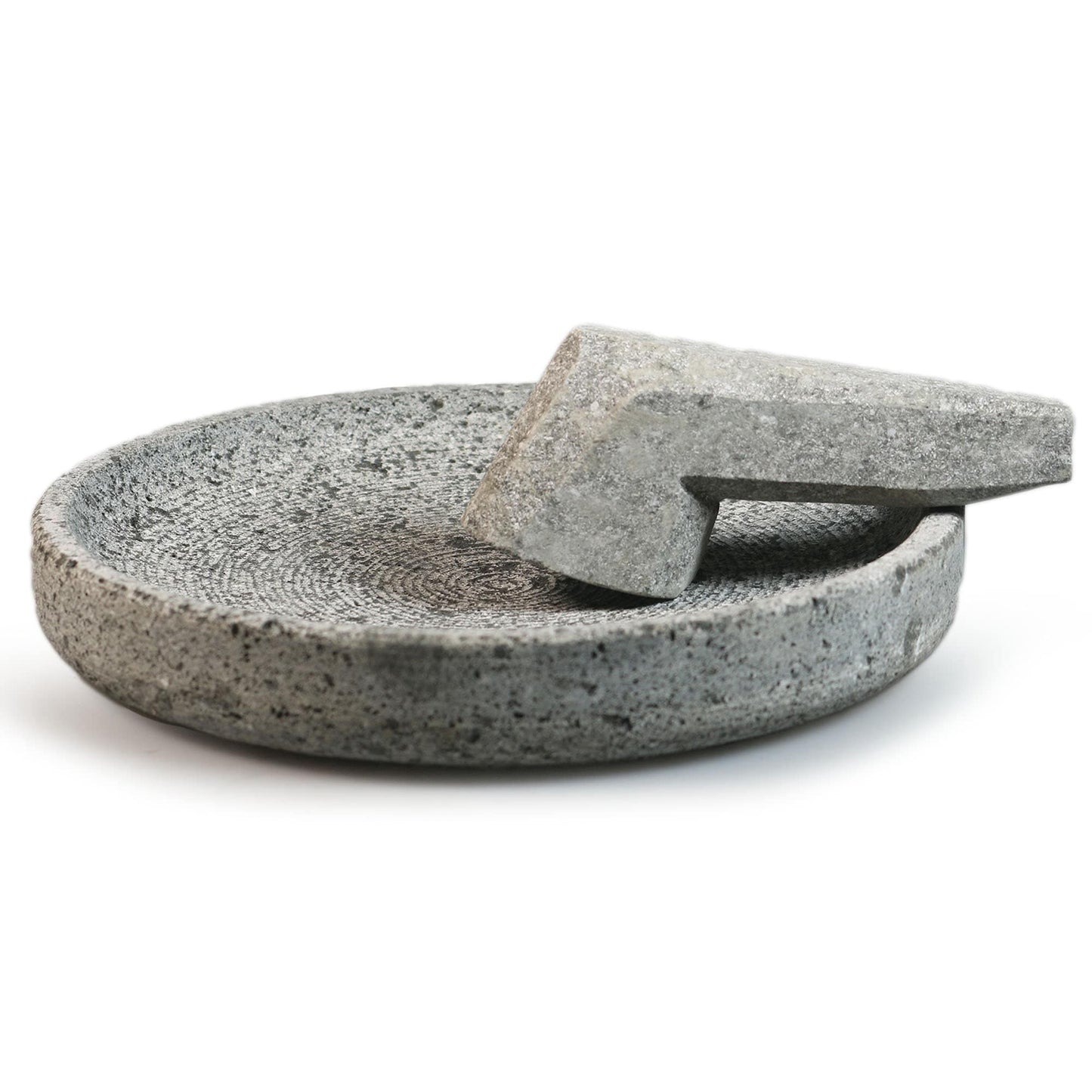 Cobek mortar made of volcanic rock - traditional crushing and grinding in a modern design