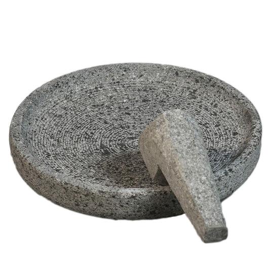 Cobek mortar made of volcanic rock - traditional crushing and grinding in a modern design